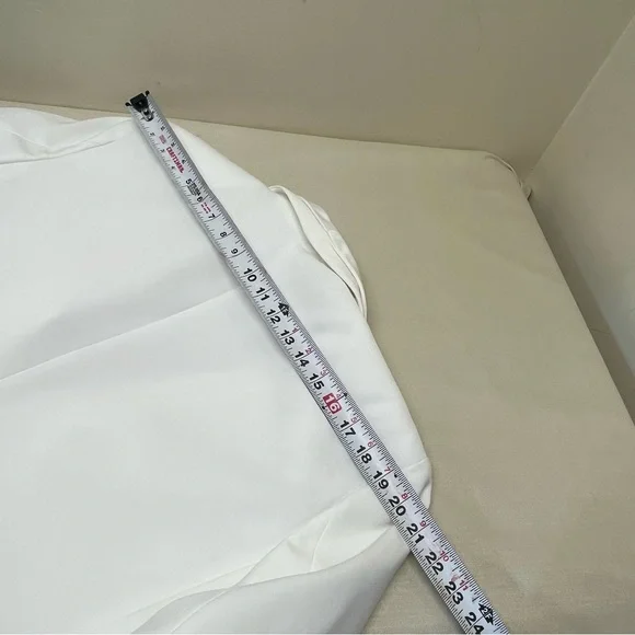 Oscar De La Renta Formal Double Breasted White Blazer